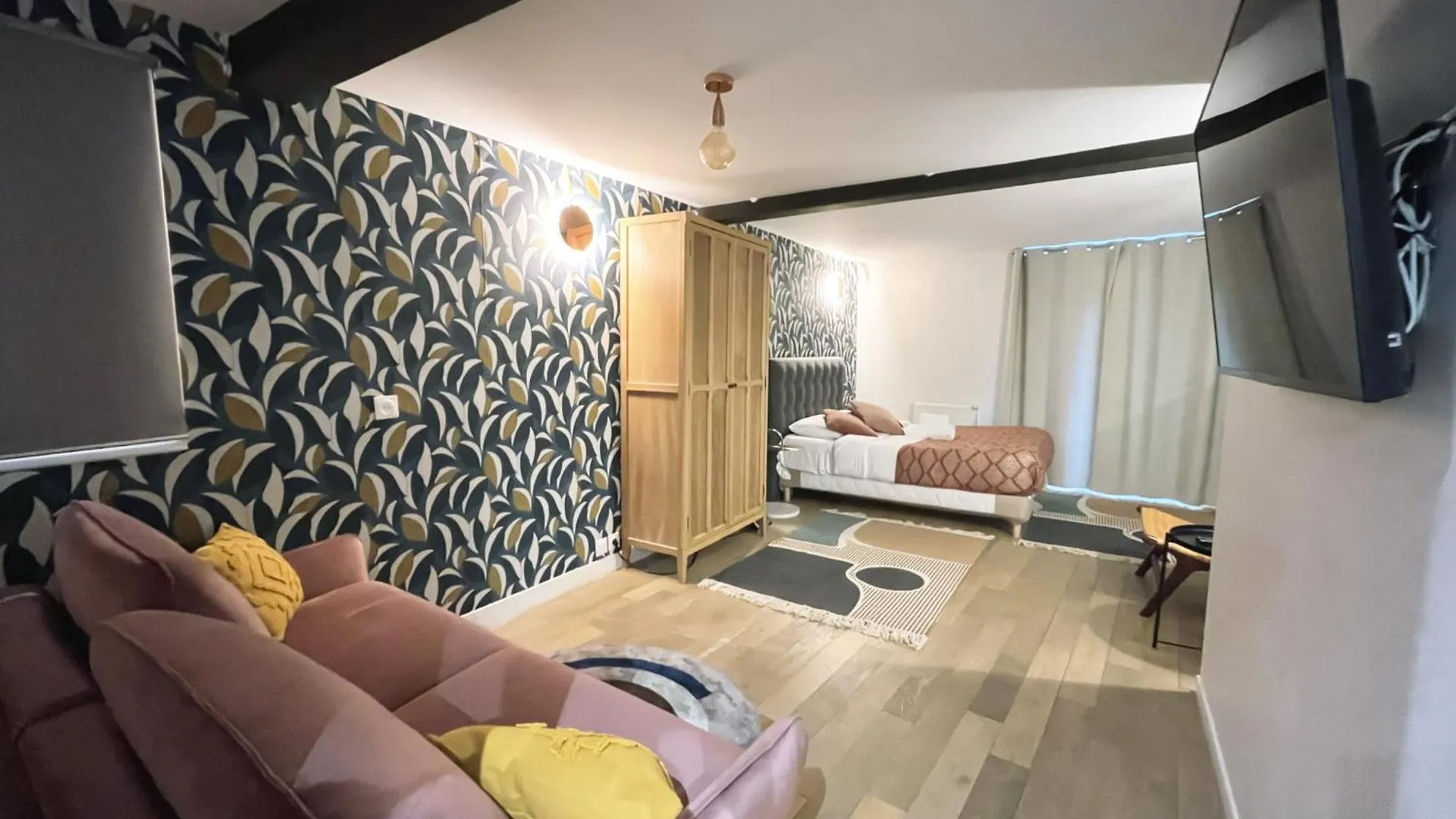 Urban Flat 161 - Sublime 4Bdr Luxury Flat In Paris Apartment